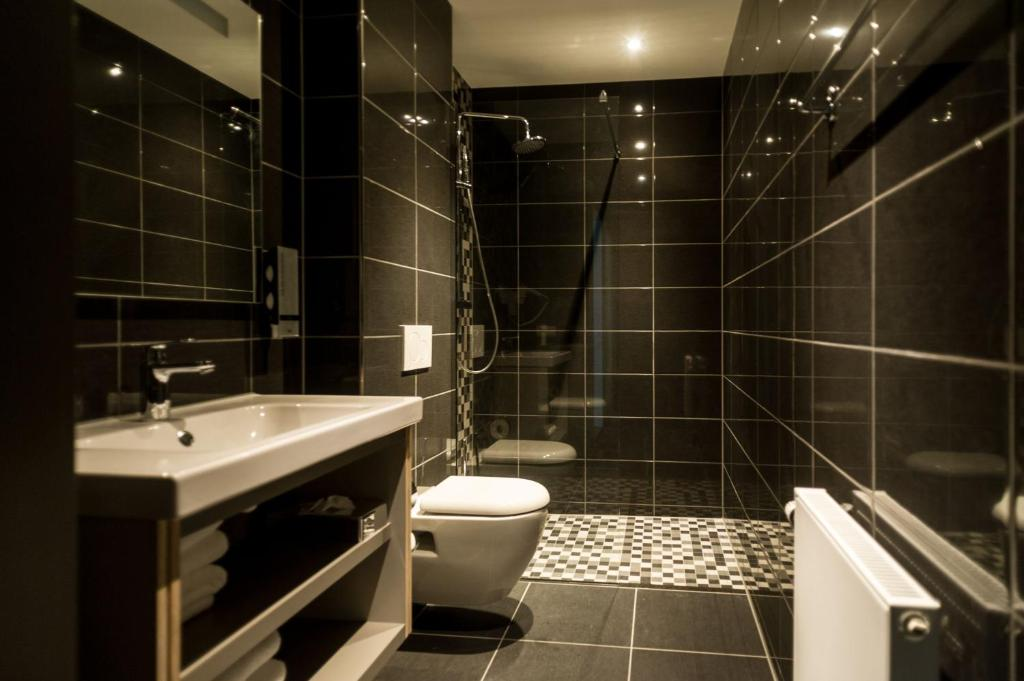 Private Bathroom